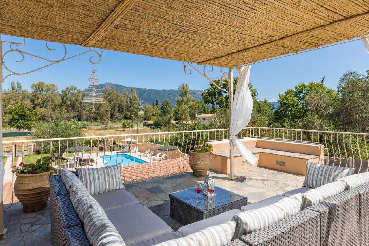 Villa St. Nicholas House&Guest Apart. Dassia  Extérieur photo