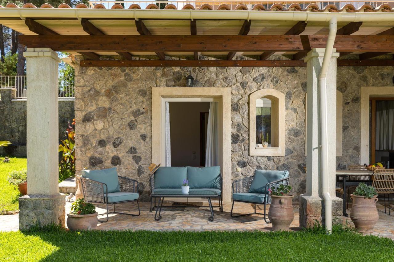 Villa St. Nicholas House&Guest Apart. Dassia  Extérieur photo