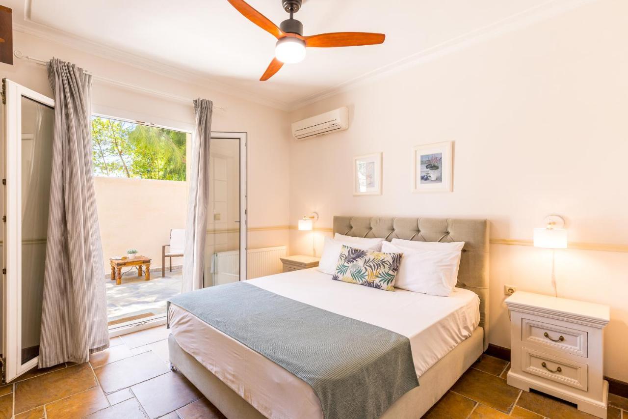 Villa St. Nicholas House&Guest Apart. Dassia  Extérieur photo